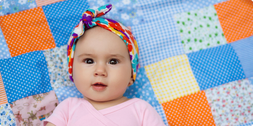 Guide pour créer une couverture en patchwork pour lit bébé